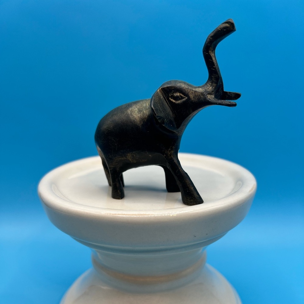 Elephant Sculpture Card/Picture Holder Black W/Gold Hand Crafted Metal 3"